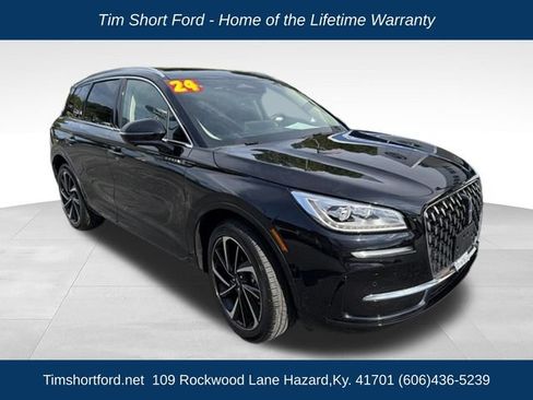 Used 2024 Lincoln Corsair Grand Touring w/ Equipment Group 301A AWD/4WD image 3