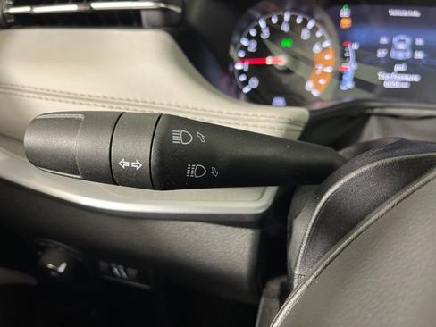Used 2025 Jeep Compass Limited w/ Sun & Sound Group AWD/4WD image 23