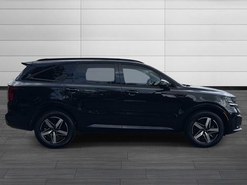 Used 2023 Kia Sorento EX FWD image 3
