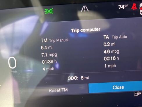 New 2026 Volvo XC60 B5 Plus w/ Protection Package Premier image 11