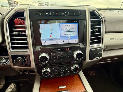 Used 2017 Ford F350 King Ranch w/ King Ranch Ultimate Package AWD/4WD image 9