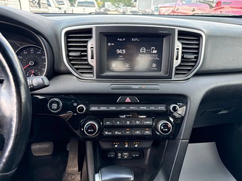 Used 2018 Kia Sportage EX w/ EX Premium Package AWD/4WD image 7