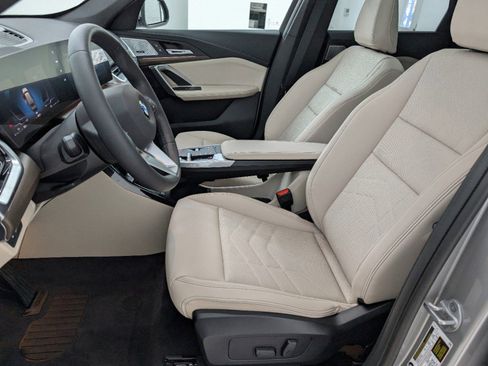 Used 2025 BMW X1 xDrive28i w/ Convenience Package image 5