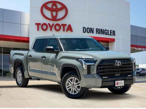 Certified 2026 Toyota Tundra SR5 AWD/4WD image 1