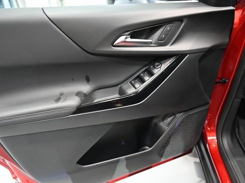 New 2026 Chevrolet Equinox LT image 23