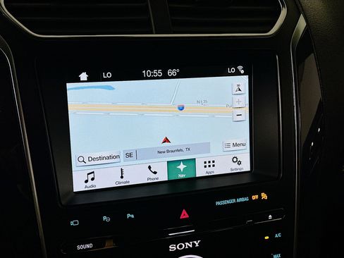 Used 2017 Ford Explorer Limited w/ Equipment Group 301A FWD image 21