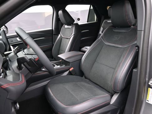 New 2026 Ford Explorer ST image 23
