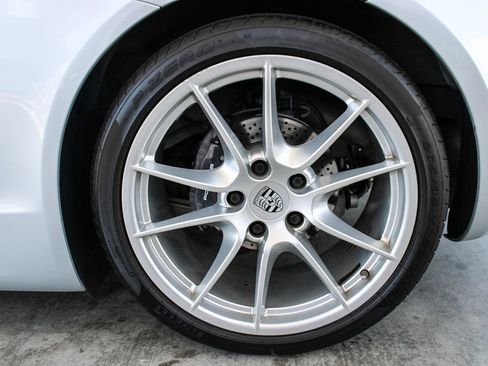 Used 2014 Porsche Boxster RWD image 35