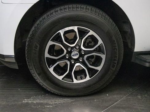 Used 2024 Ford Expedition Max XLT AWD/4WD image 8