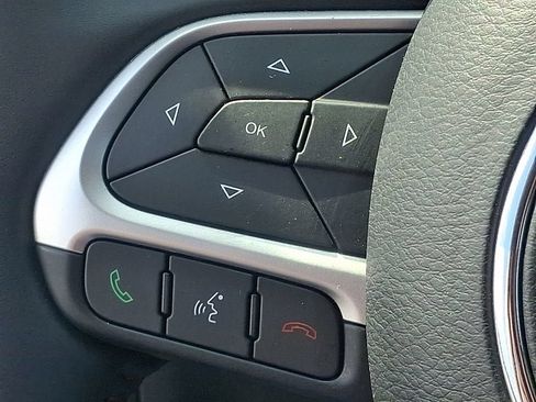Used 2018 Jeep Compass Trailhawk w/ Navigation Group AWD/4WD image 21