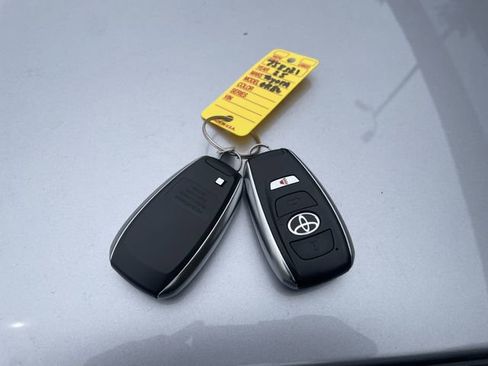 Used 2025 Toyota GR86 w/ Performance Package image 14