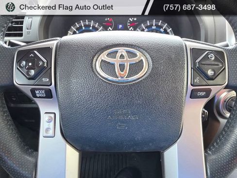 Used 2018 Toyota 4Runner SR5 Premium AWD/4WD image 15