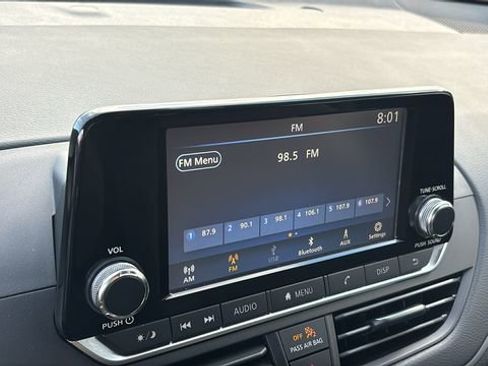 Used 2024 Nissan Altima 2.5 S image 19