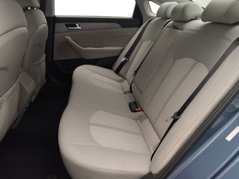 Used 2016 Hyundai Sonata SE FWD image 18