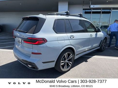Used 2024 BMW X7 xDrive40i w/ M Sport Package image 3