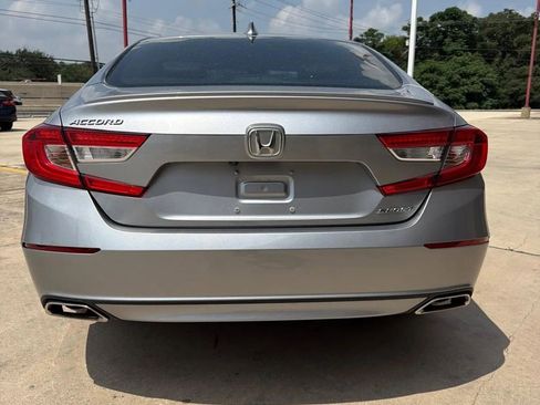 Used 2020 Honda Accord Sport image 8