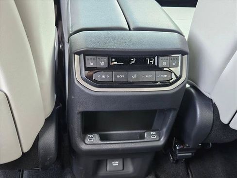 Used 2026 Lexus TX 550h AWD Plug-In Hybrid w/ Technology Package image 16