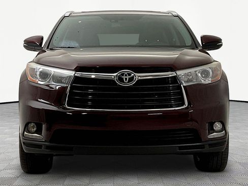 Used 2016 Toyota Highlander Limited AWD/4WD image 2