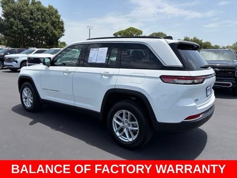 Used 2025 Jeep Grand Cherokee Laredo X w/ Luxury Tech Group I RWD image 4