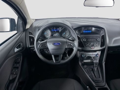 Used 2018 Ford Focus SE FWD image 20