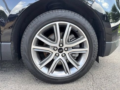 Used 2024 Ford Edge Titanium AWD/4WD image 11