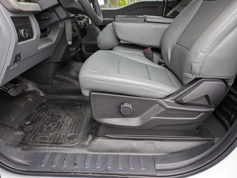 New 2024 Ford F550 4x4 Regular Cab Super Duty image 13