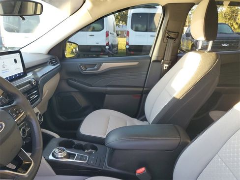 Used 2023 Ford Escape Active image 14