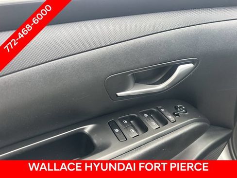 Used 2022 Hyundai Tucson SEL w/ Cargo Package FWD image 4