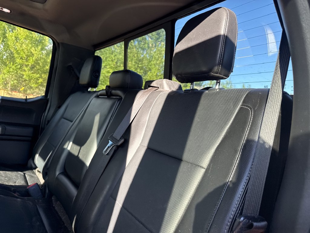 Used 2017 Ford F350 Lariat w/ Lariat Ultimate Package AWD/4WD image 18