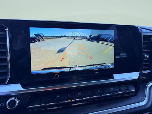 Used 2025 GMC Sierra 1500 SLT image 31