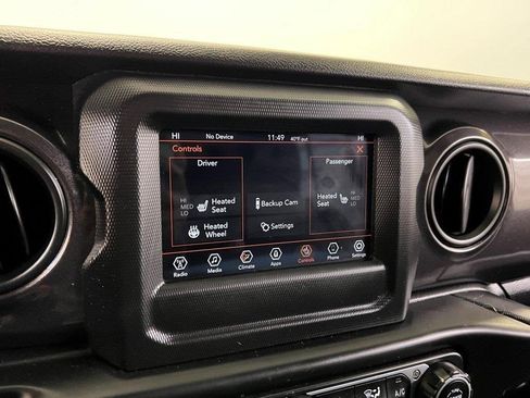 Used 2021 Jeep Wrangler Unlimited Sport image 40