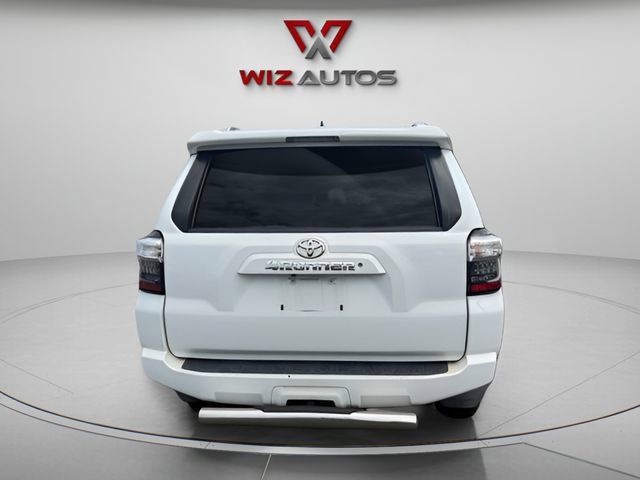 Used 2016 Toyota 4Runner SR5 Premium AWD/4WD image 4