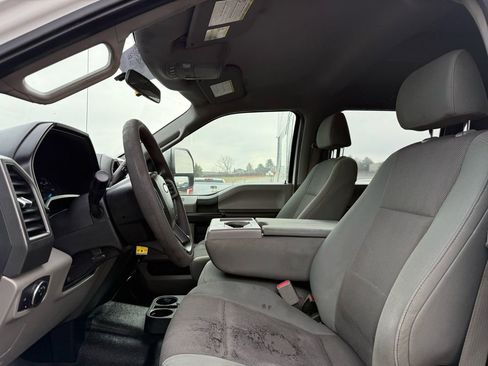 Used 2017 Ford F250 XL w/ Power Equipment Group image 18