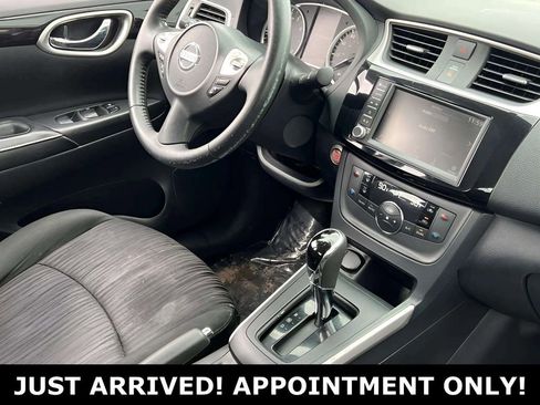Used 2019 Nissan Sentra SV image 9