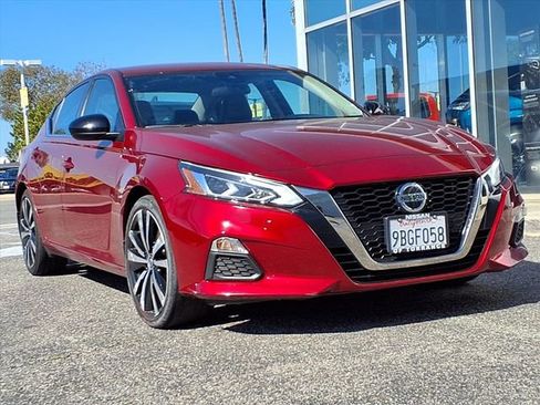 Used 2022 Nissan Altima 2.5 SR image 23