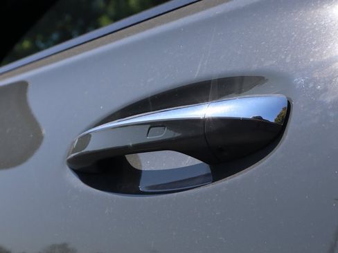 New 2025 Mercedes-Benz GLS 63 AMG 4MATIC image 11