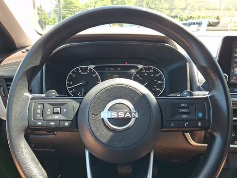 Certified 2023 Nissan Rogue SV AWD/4WD image 19