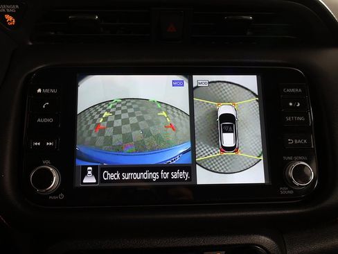 Used 2021 Nissan Kicks SR w/ SR Premium Package image 44