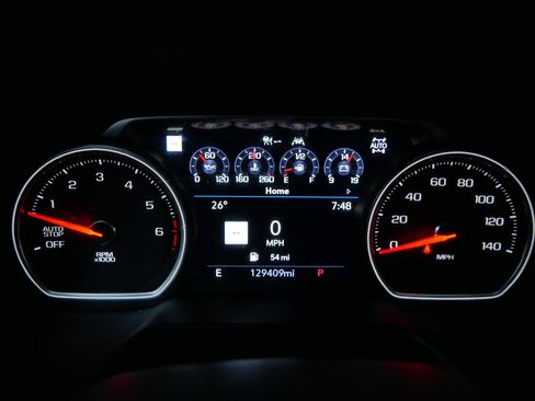 Used 2021 Chevrolet Suburban High Country image 27