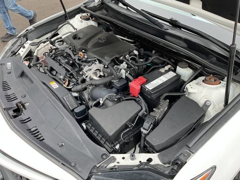 Used 2019 Toyota Camry SE FWD image 52