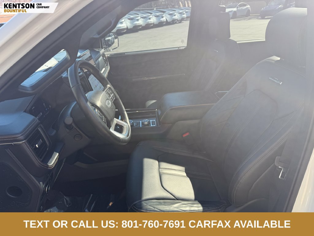Used 2024 Ford Expedition Platinum AWD/4WD image 30