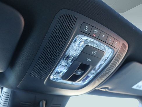 New 2025 Mercedes-Benz GLB 250 image 46