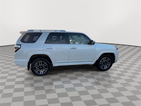 Used 2022 Toyota 4Runner Limited image 8