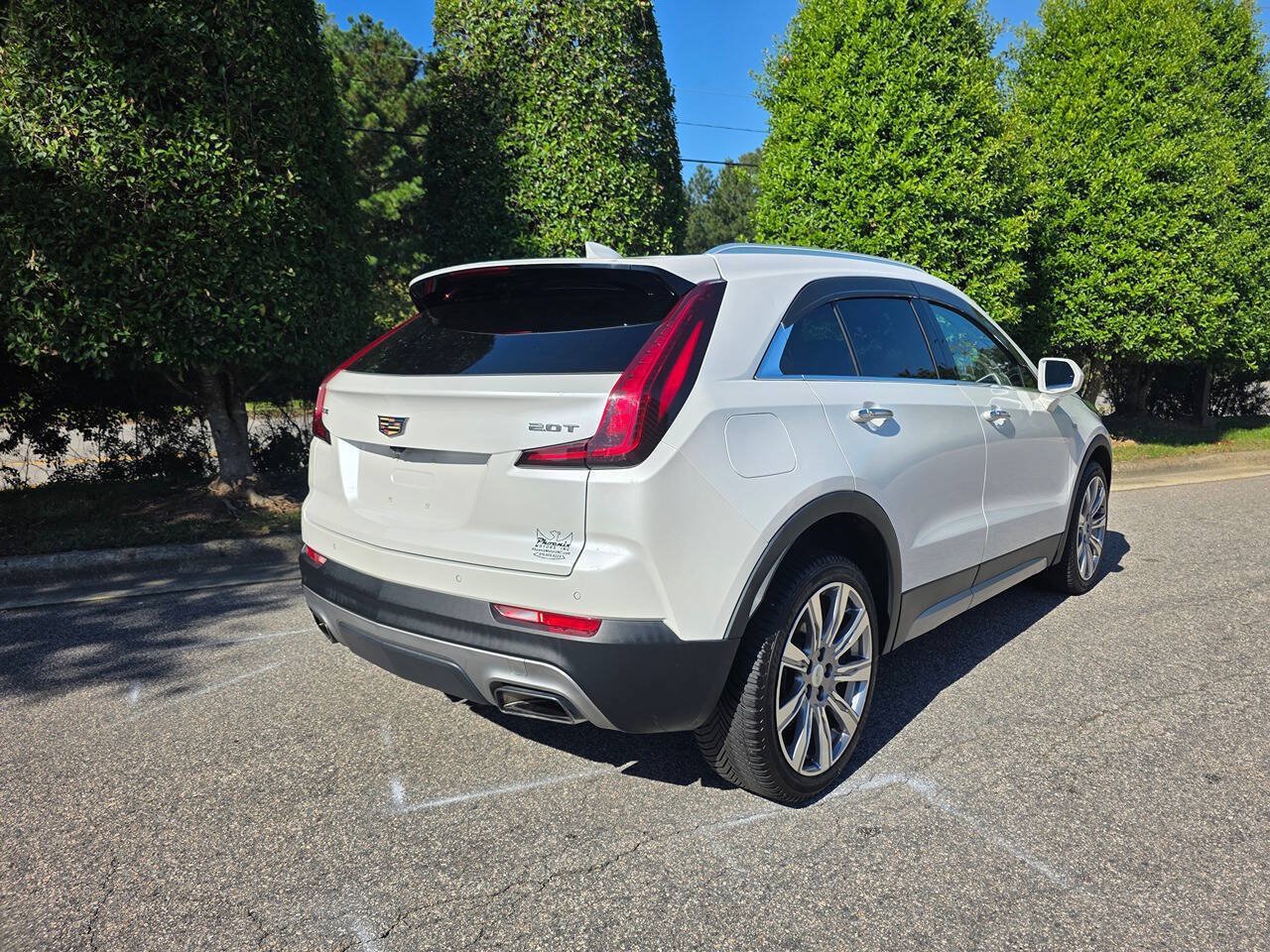 Used 2019 Cadillac XT4 Premium Luxury w/ Driver Awareness Package FWD image 5