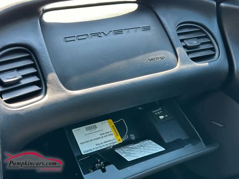 Used 2003 Chevrolet Corvette Convertible w/ Preferred Equipment Group1 image 26