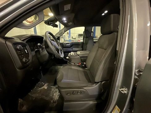 New 2026 Chevrolet Silverado 1500 Custom image 4