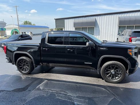 Used 2020 GMC Sierra 1500 Elevation AWD/4WD image 4