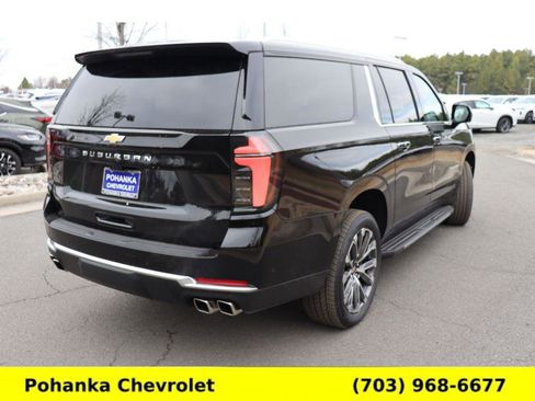 New 2026 Chevrolet Suburban High Country image 7