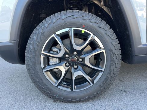 New 2026 Jeep Compass Trailhawk AWD/4WD image 26
