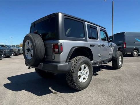 Used 2021 Jeep Wrangler Unlimited Sport AWD/4WD image 8